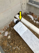 Radon connection basement to crawlspace