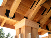 Crown of entry columns is finished