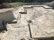 Por Mor forming house footings