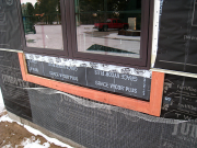 Backing support for planter box