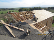 Richard is sheathing last part of roof