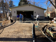 Leveling concrete